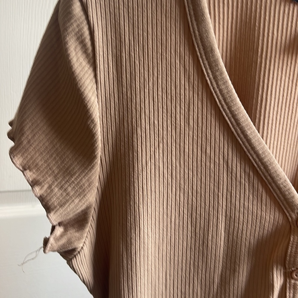 Beighe top button down - Picture 5 of 7